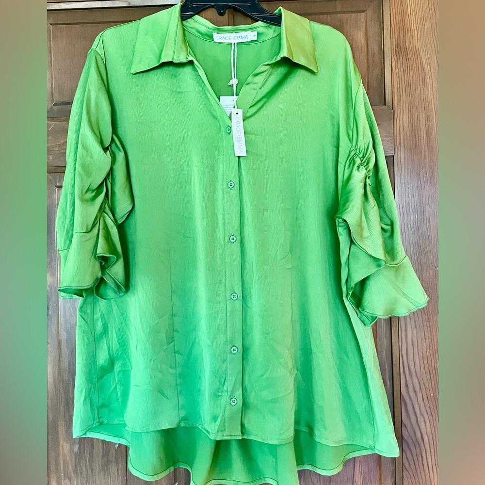Elegant Lime Green Women's Top Size Large and 2XL. 
Brand New